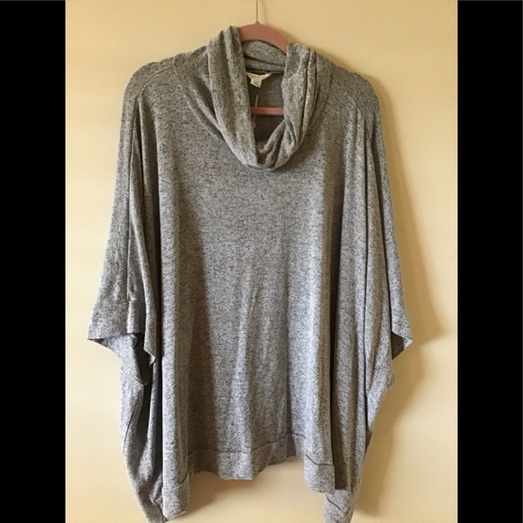 Caslon Sweaters - Caslon NWOT turtleneck poncho - grey XXL Caslon Sweaters - Caslon NWOT turtleneck poncho - grey XXL